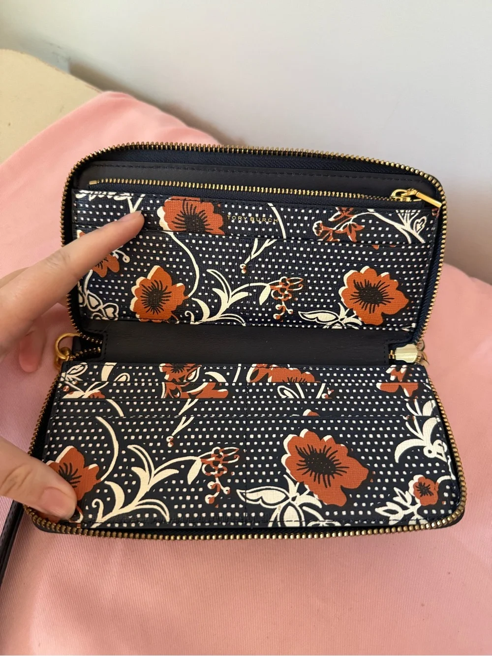 Tory Burch Blake Printed Retro Batik Wallet